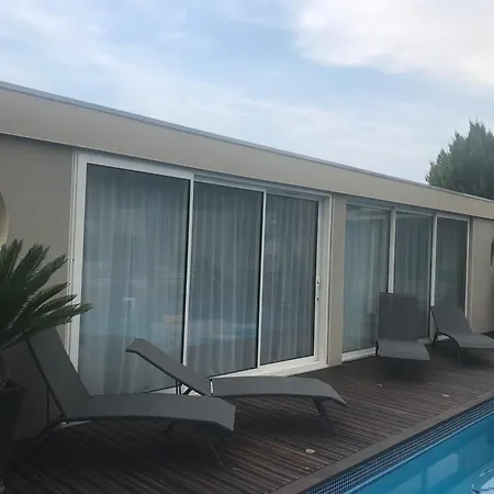 Maison Piscine 4 Couchages